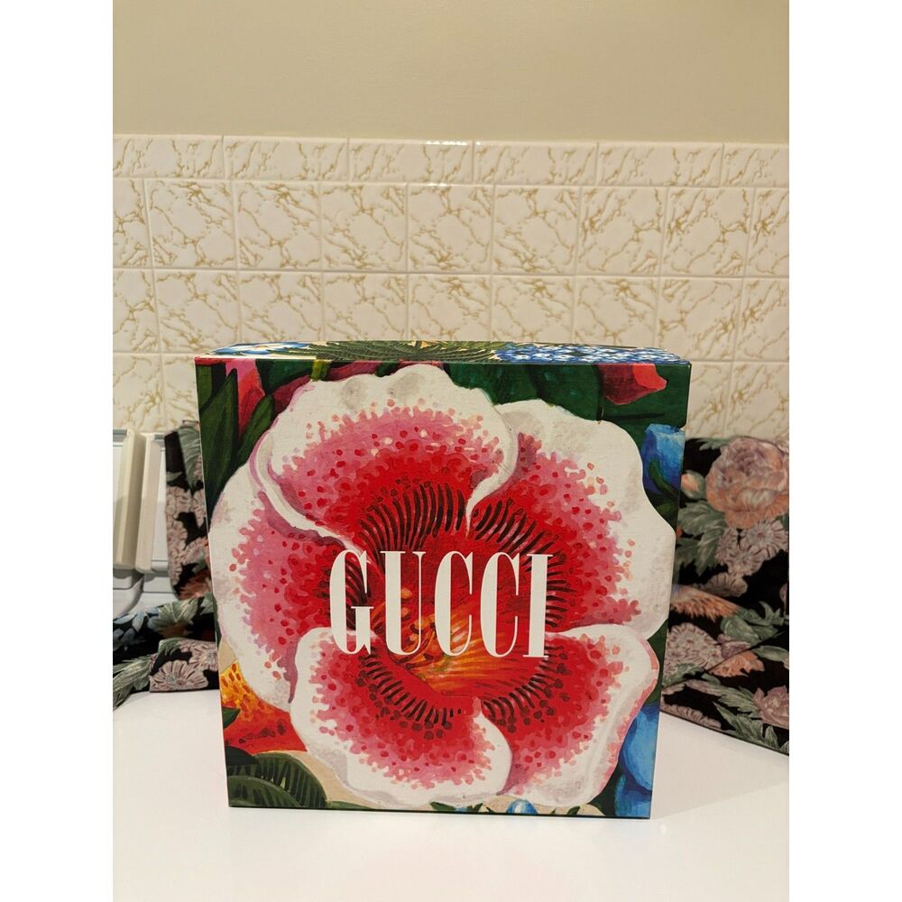 Gucci Flora box *READ